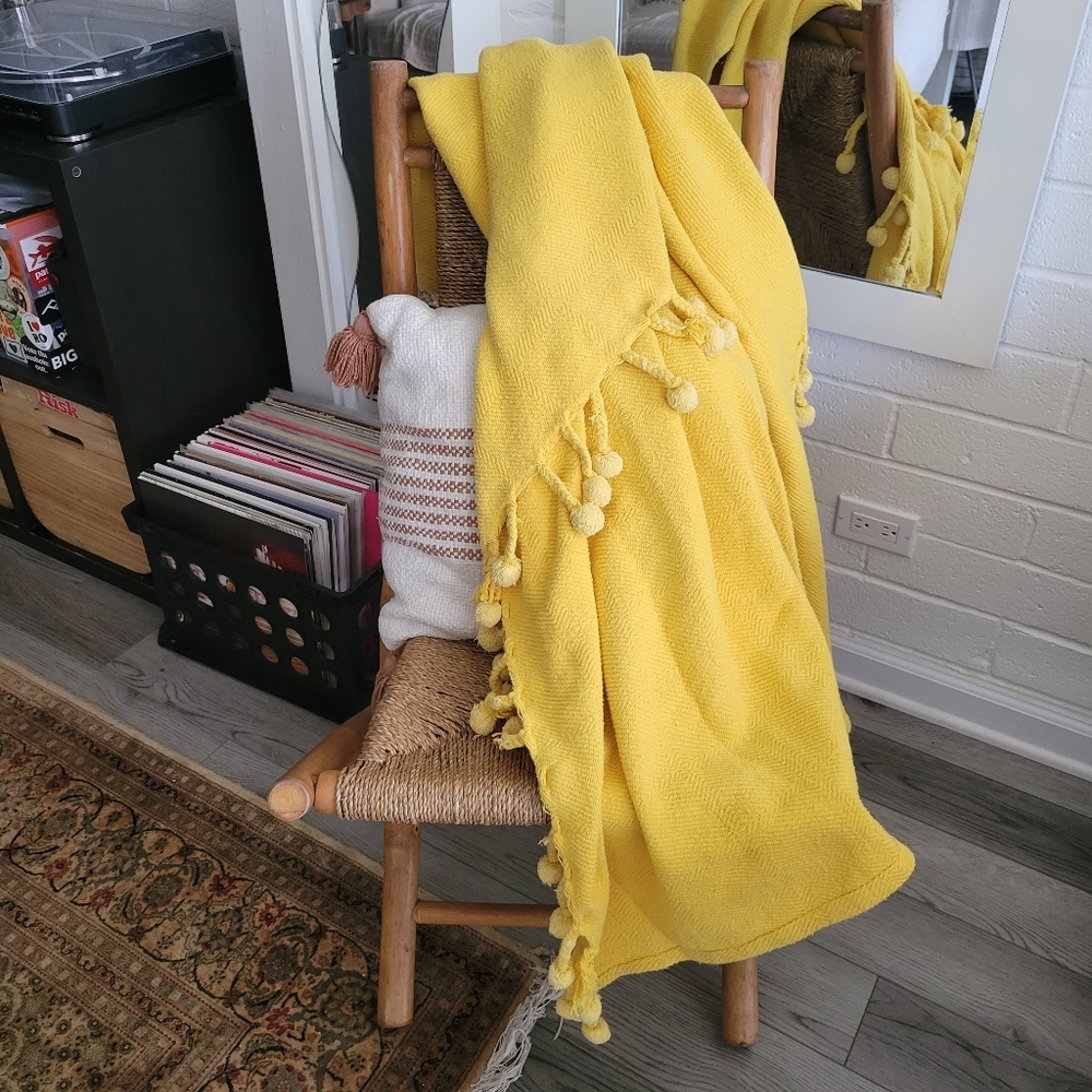 karma living • throw blanket •